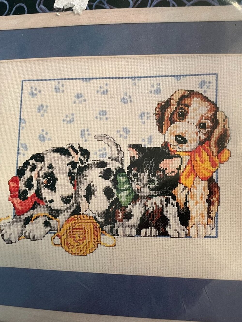 Design Works Playful Puppies & Kitten Size 11" x 14" Counted Cross Stitch
